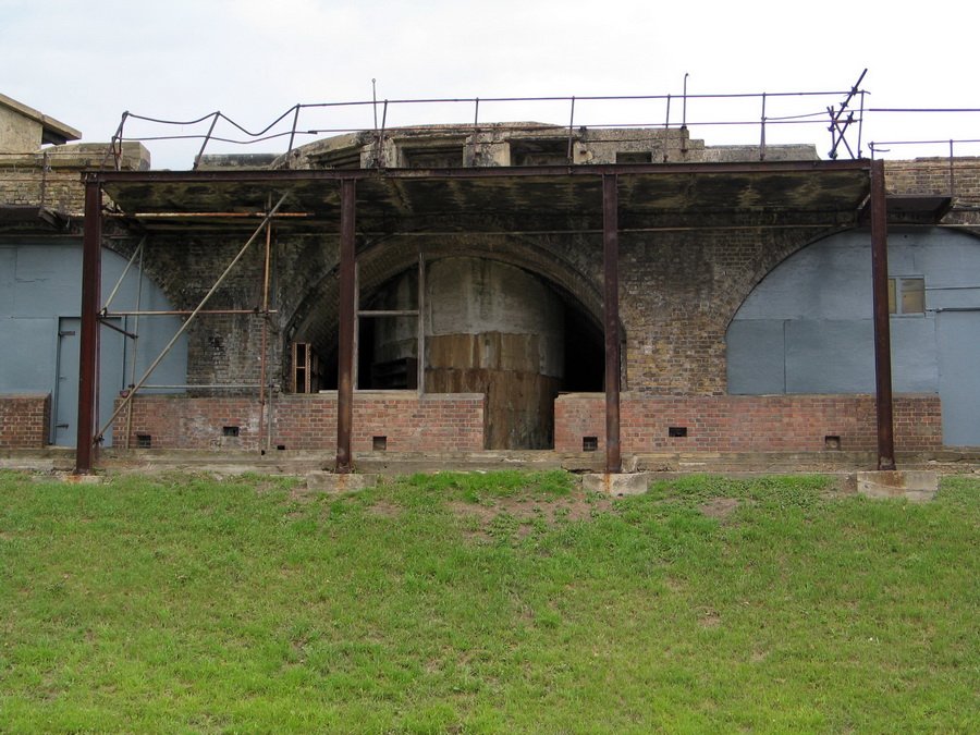 Coalhouse Fort 04