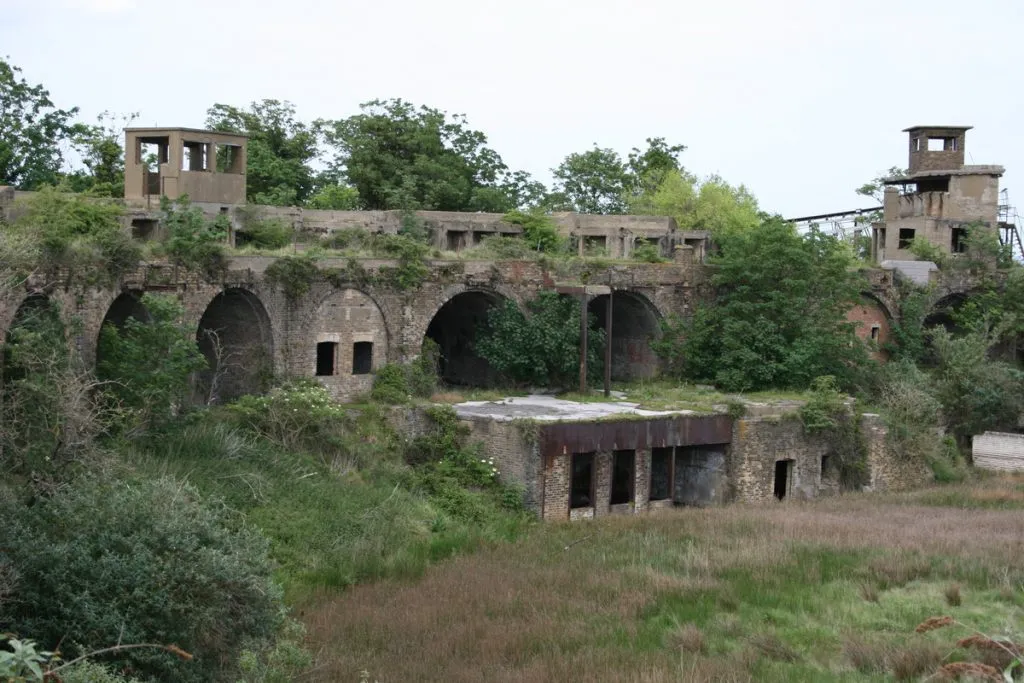Cliffe Fort 28