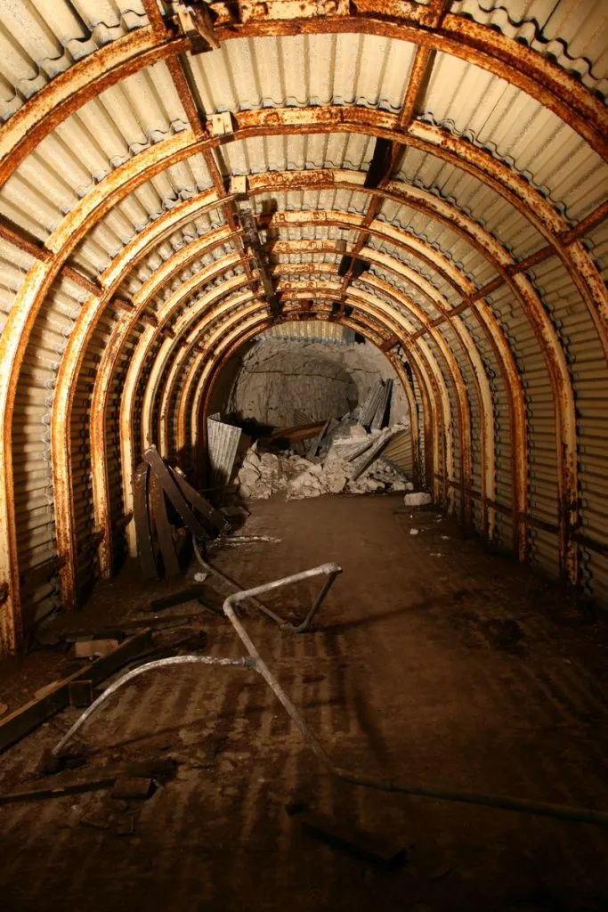 Fanbay Deep Shelter 03