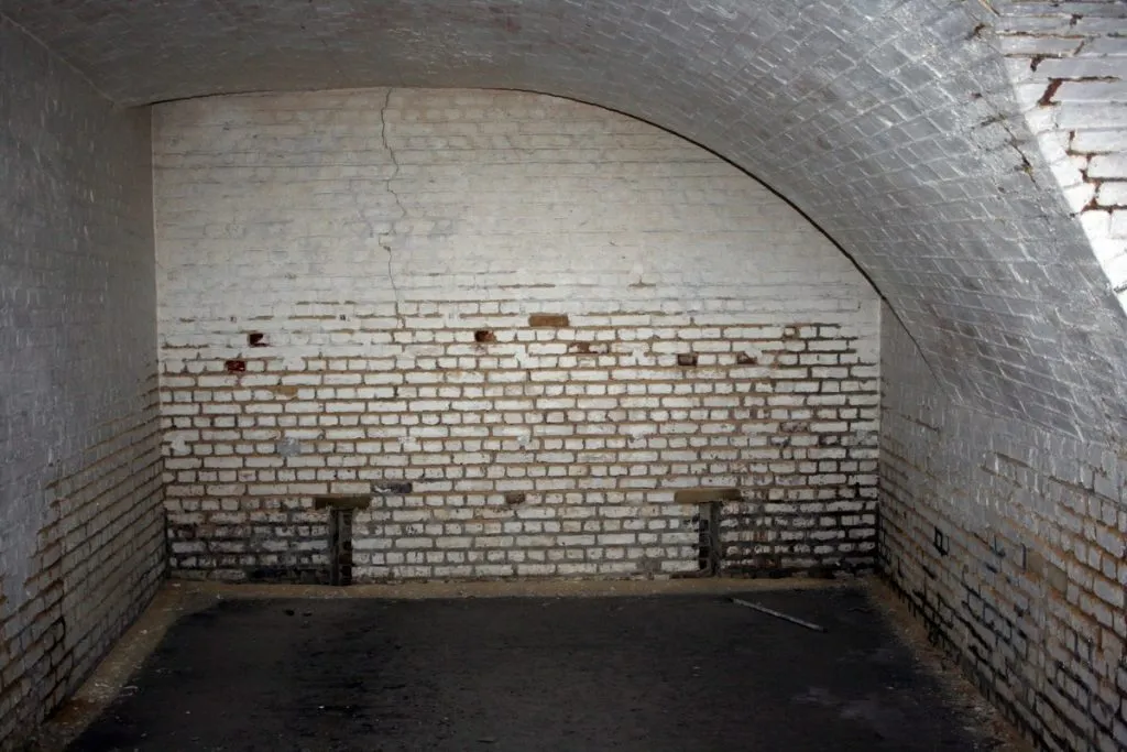 Garrison Point Fort 013
