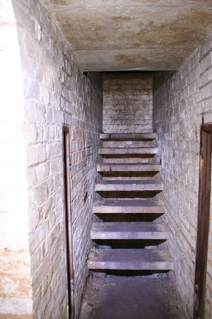 Grain Fort 11
