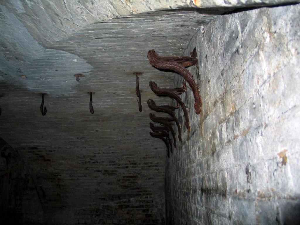 Hoo Fort 13