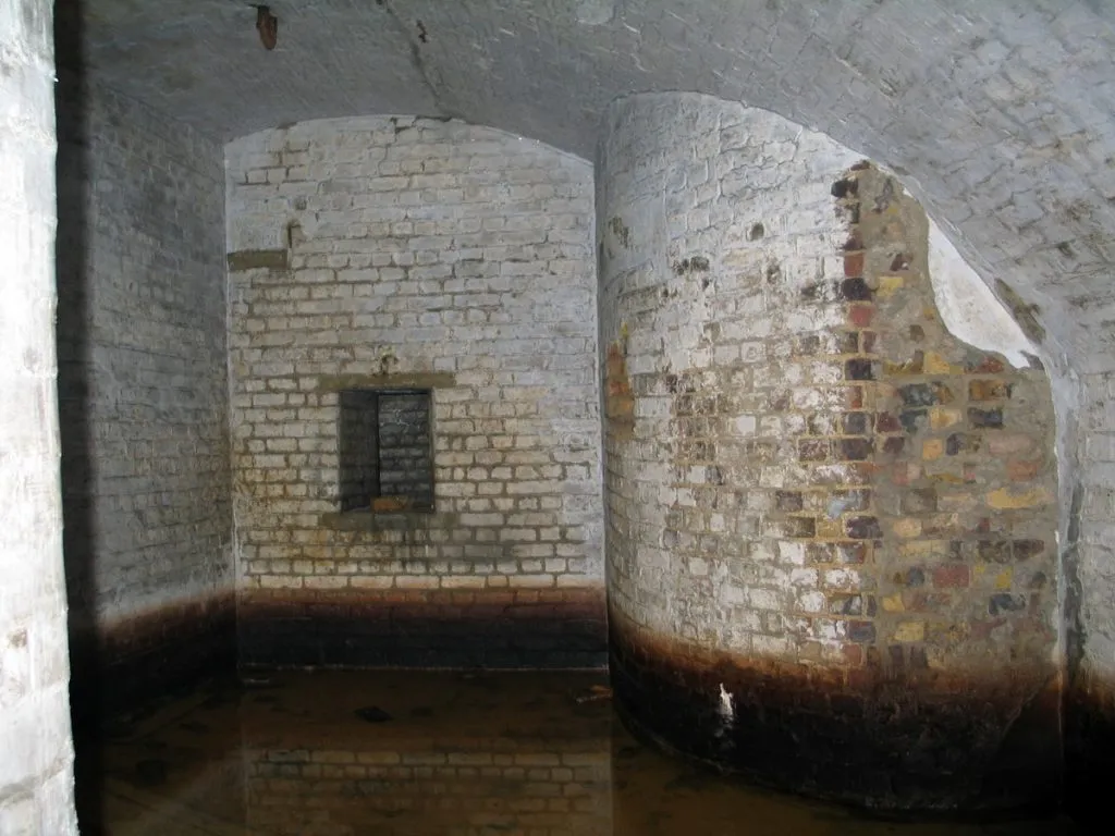 Shornmead Fort 80