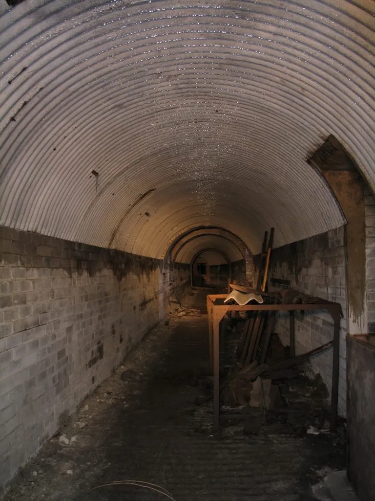Shorts Tunnel 159